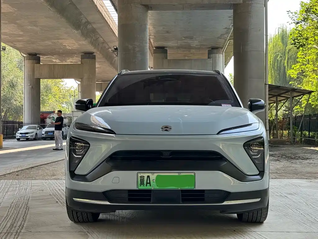 NIO ES6 — миниатюра 2