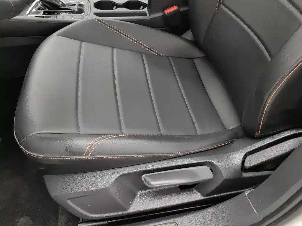 Volkswagen Bora — миниатюра 20
