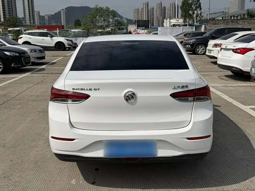 Buick Excelle — миниатюра 11