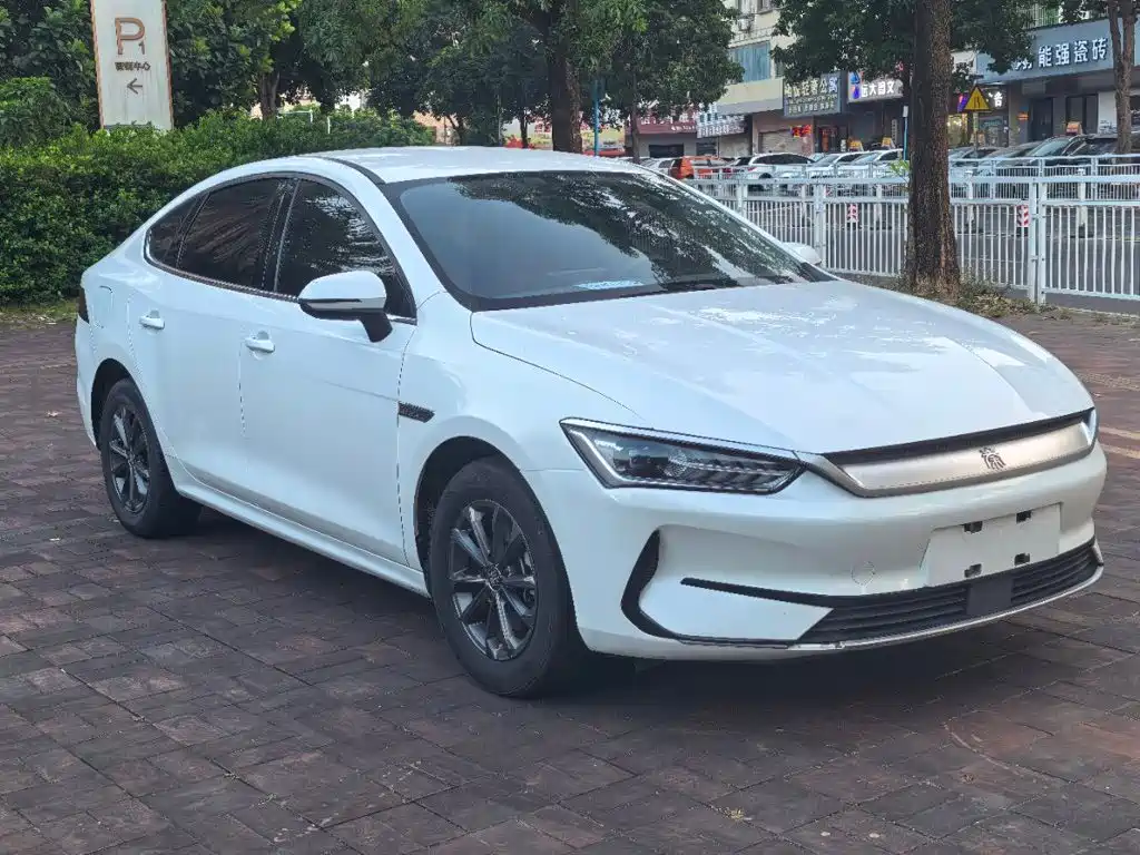 BYD Qin PLUS — миниатюра 3