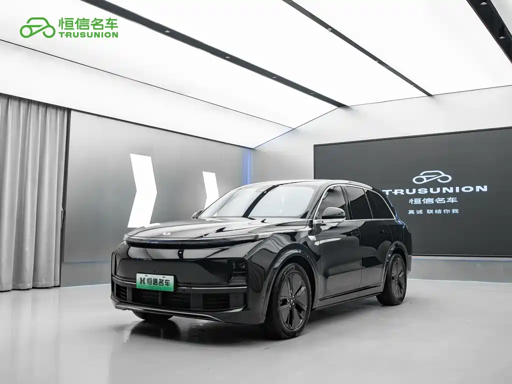 Li Auto Li L8 2024