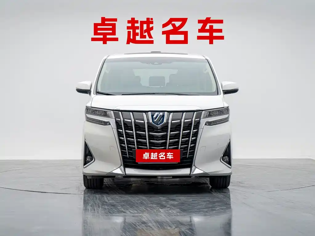 Toyota Alphard — миниатюра 2