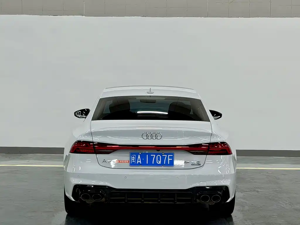 Audi A7L — миниатюра 11