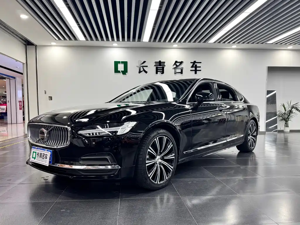 Volvo S90 2022