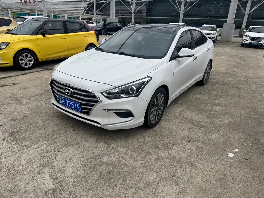 Купить Hyundai Mistra