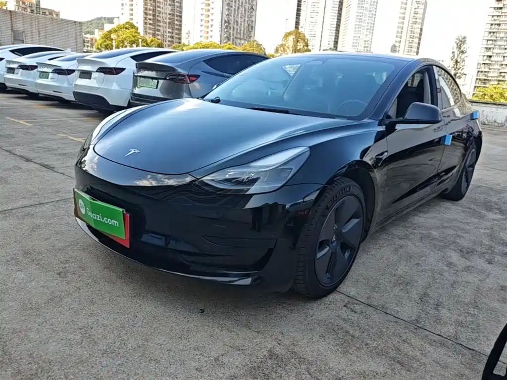 Tesla Model 3 2023