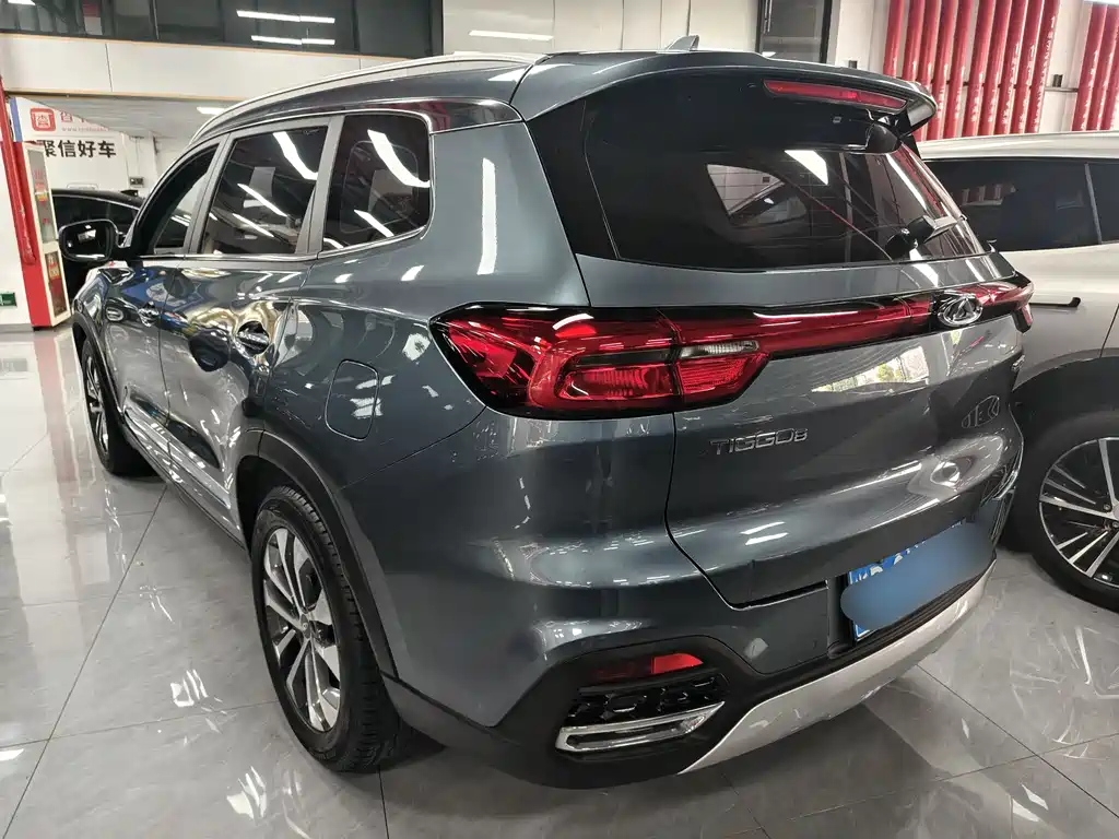 CHERY TIGGO 8