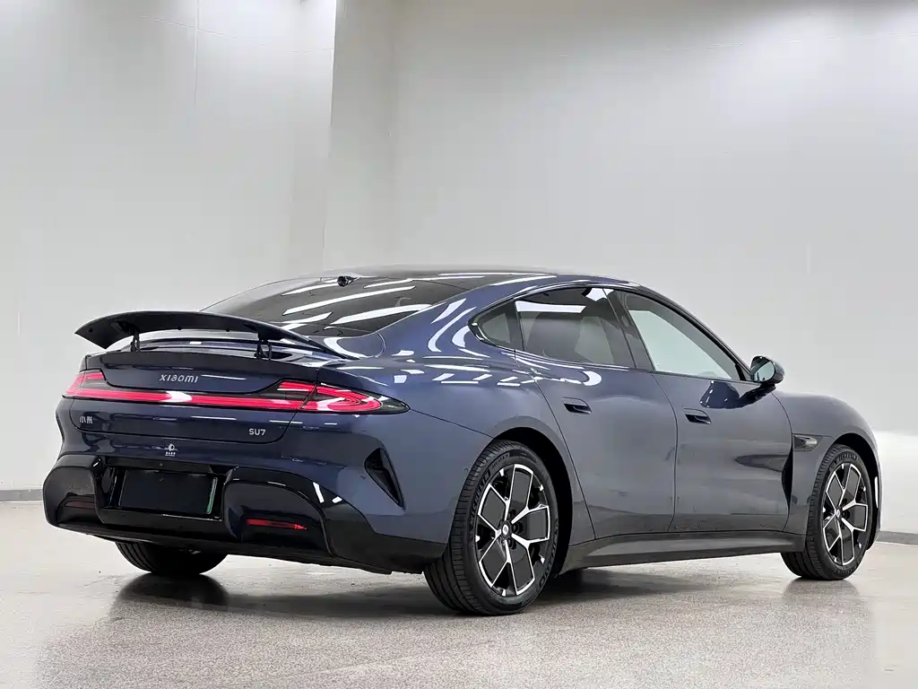 XIAOMI CAR XIAOMI SU7