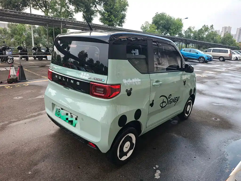 Wuling MINIEV — миниатюра 5