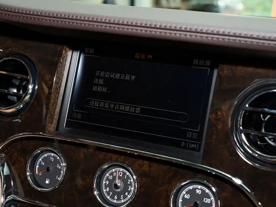 Bentley Mulsanne — миниатюра 18