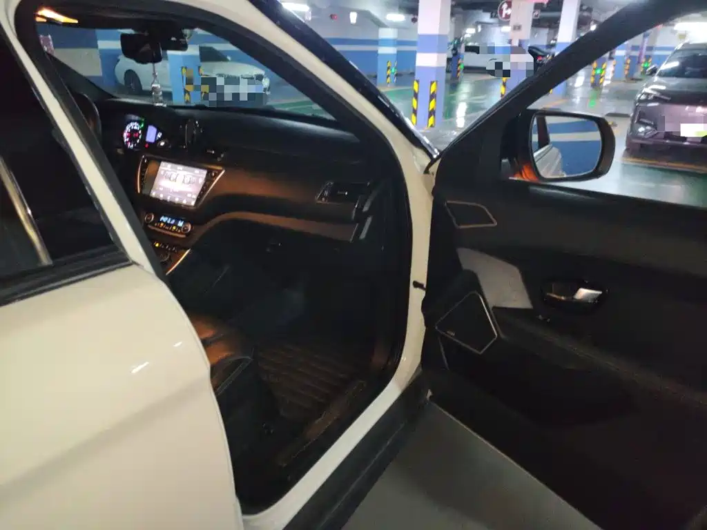 Landwind Landwind X7 — миниатюра 19