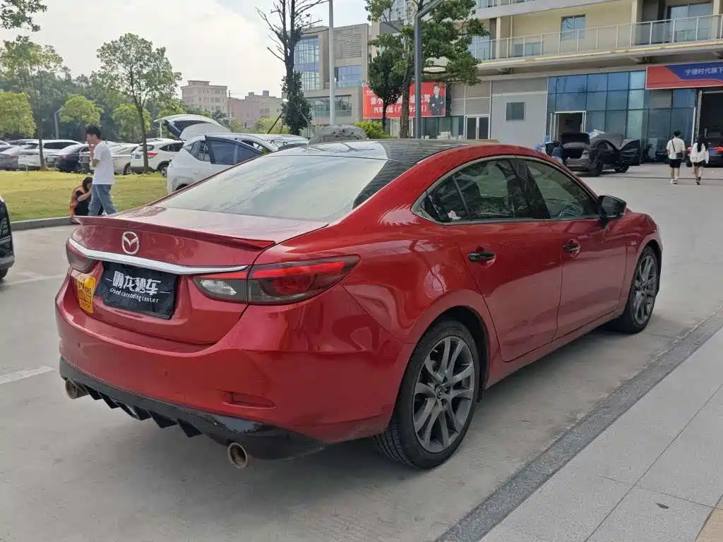 Mazda Atenza — миниатюра 8