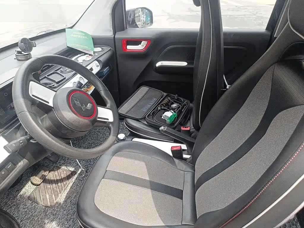 Wuling MINIEV — миниатюра 12
