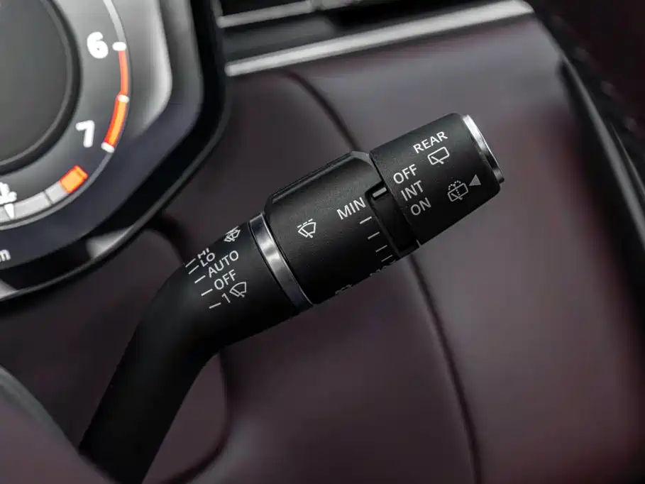 Land Rover Range Rover — миниатюра 13