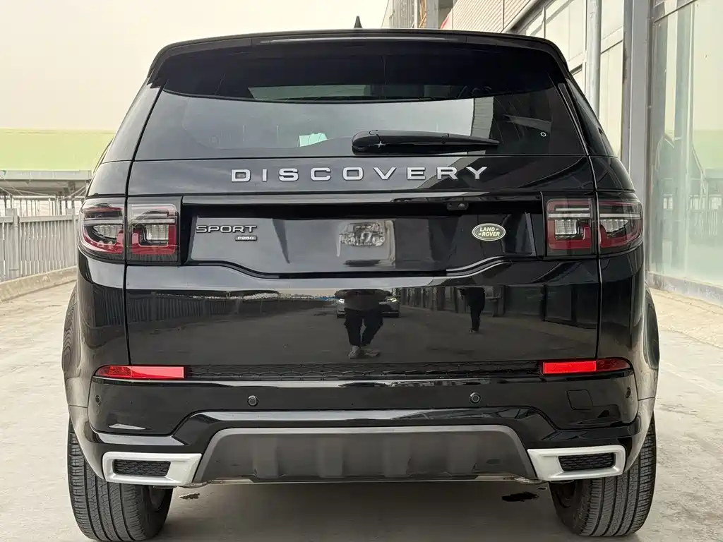 LAND ROVER DISCOVER SPORTS