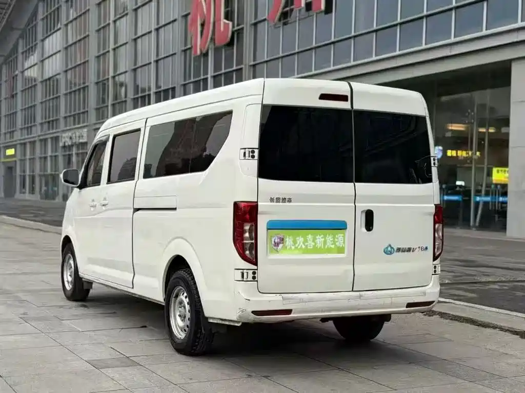 CHANGAN CROSS STAR V7 EV