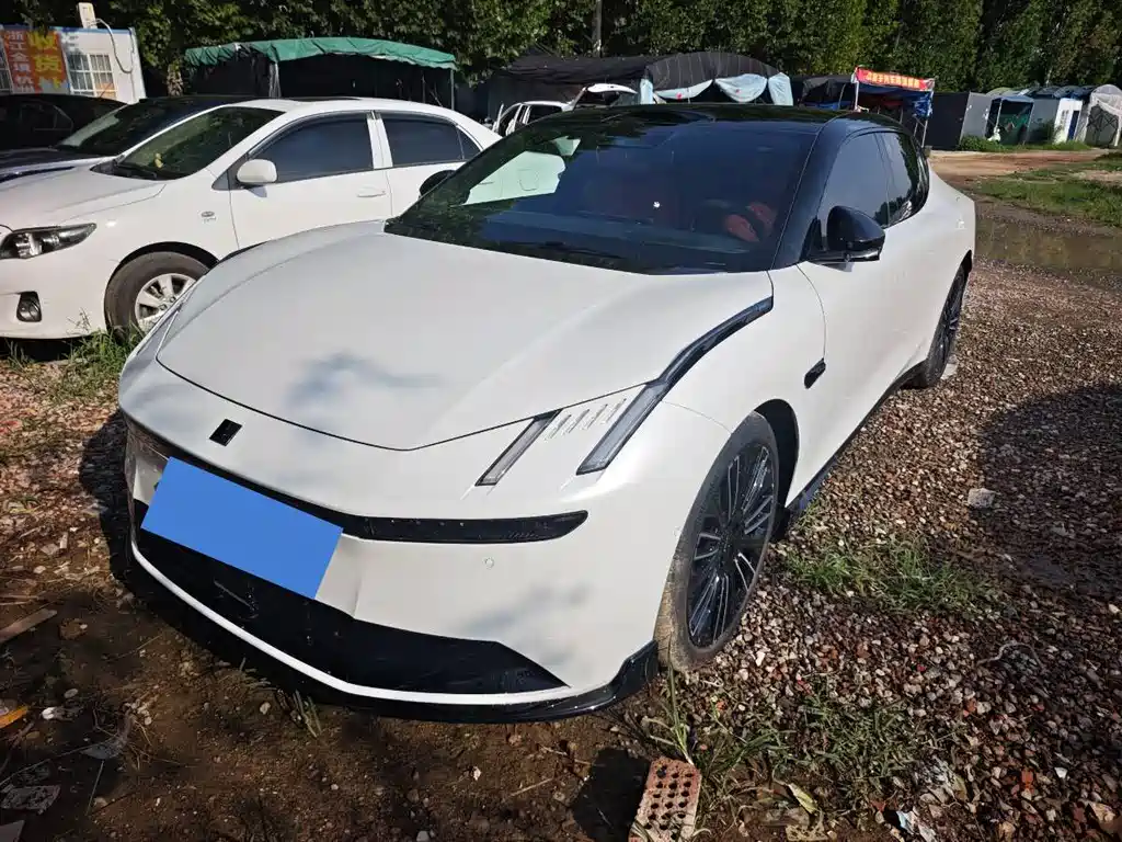 2025 Lynk & Co 10 - zdjęcie 1 z 8