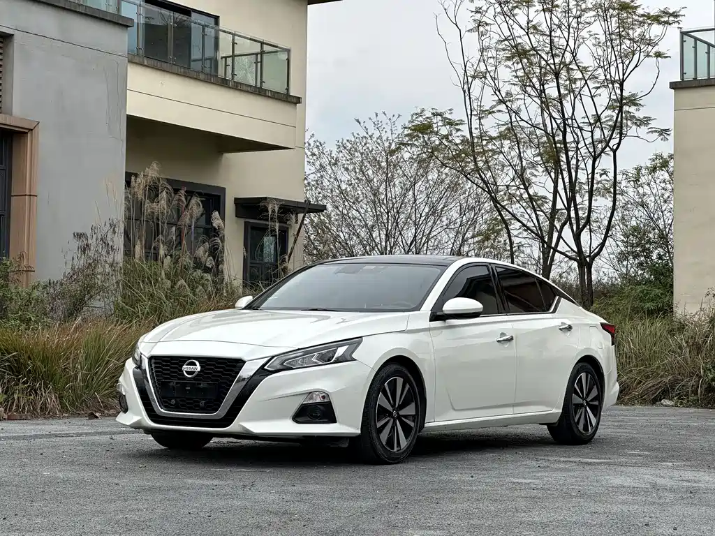 Nissan Teana 2021
