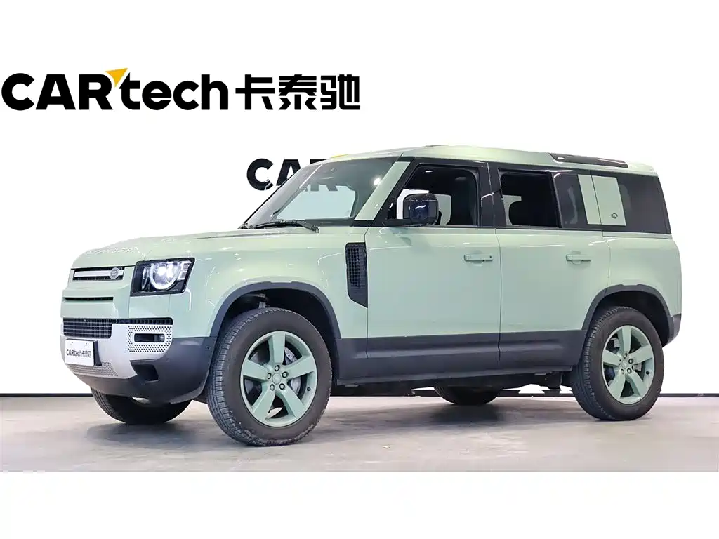 Land Rover Defender 2023