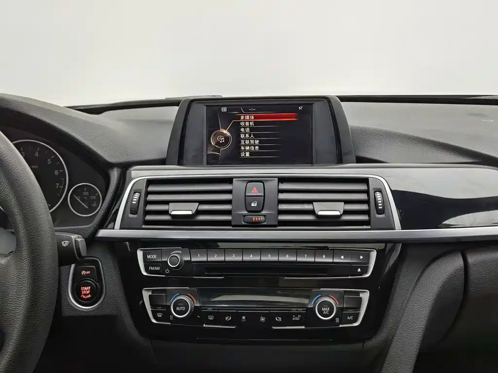 BMW 3 Series — миниатюра 12