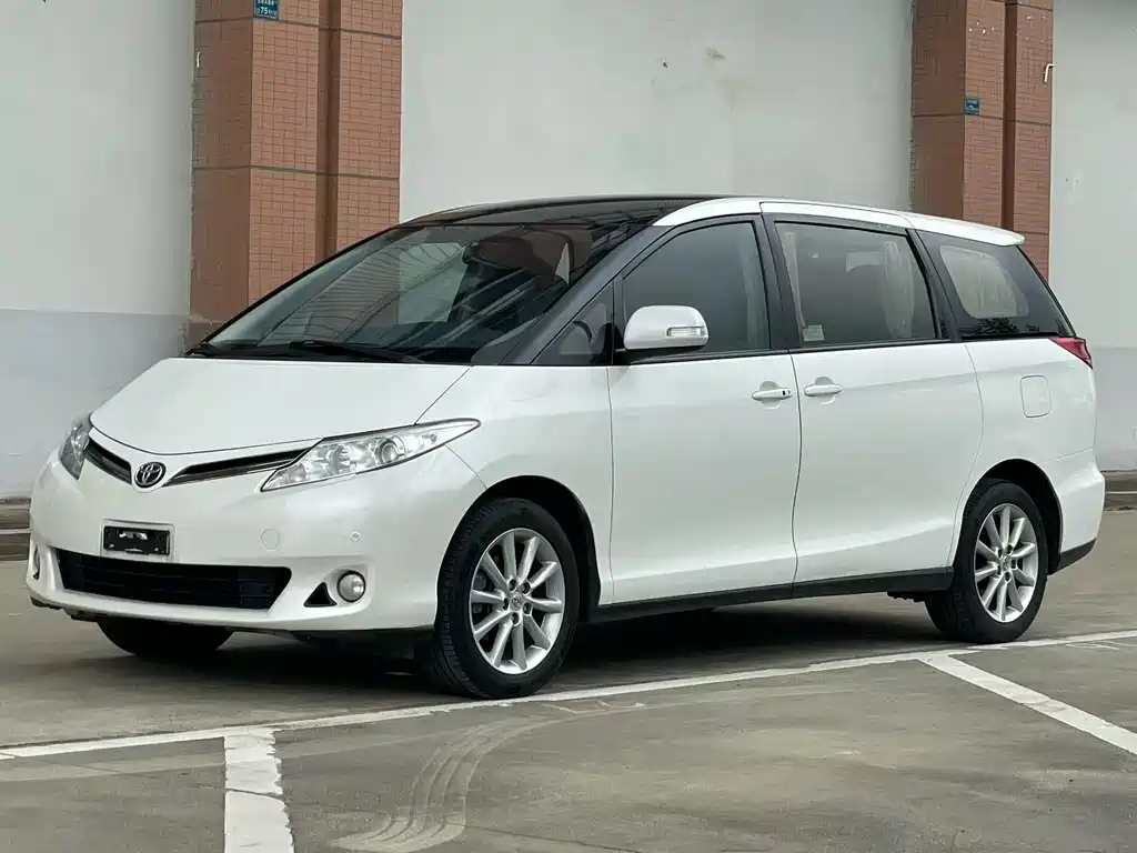 TOYOTA PREVIA