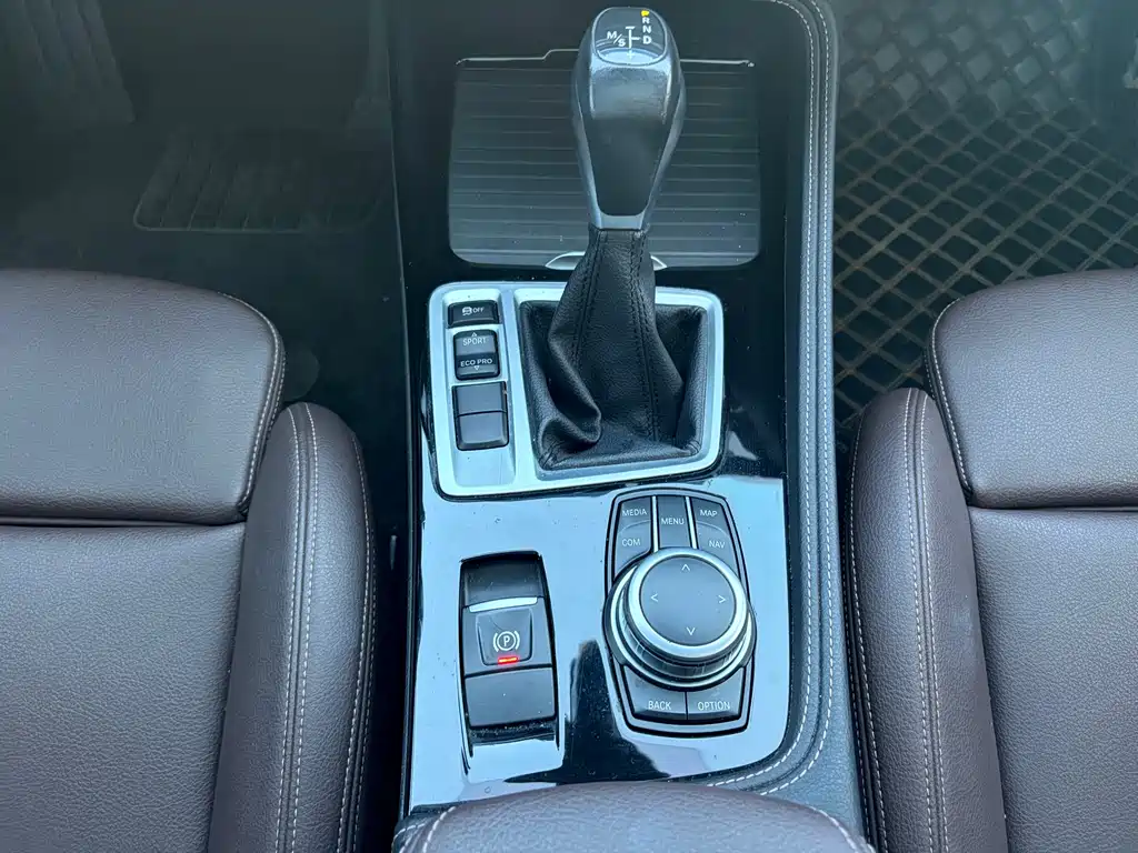 BMW 1 Series — миниатюра 12