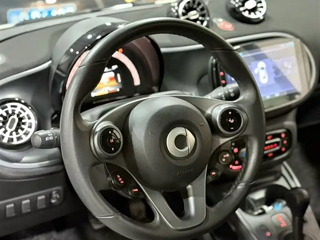 Smart fortwo 2015 1.0L 52