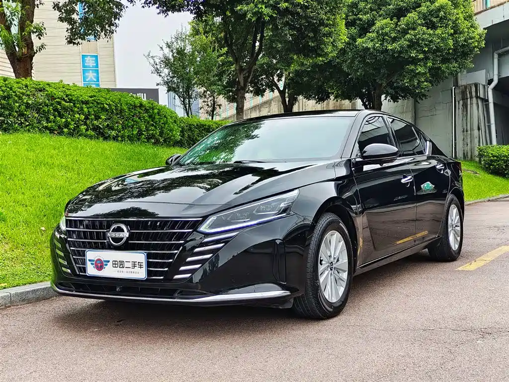 Nissan Teana 2024