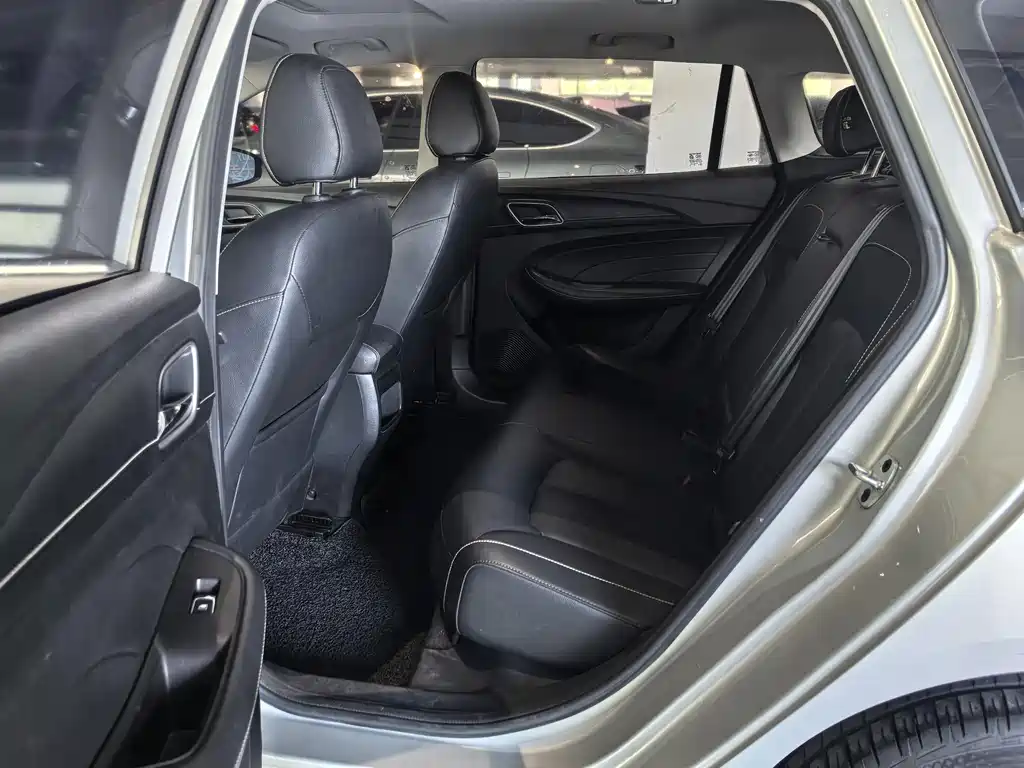 Roewe Ei5 — миниатюра 4