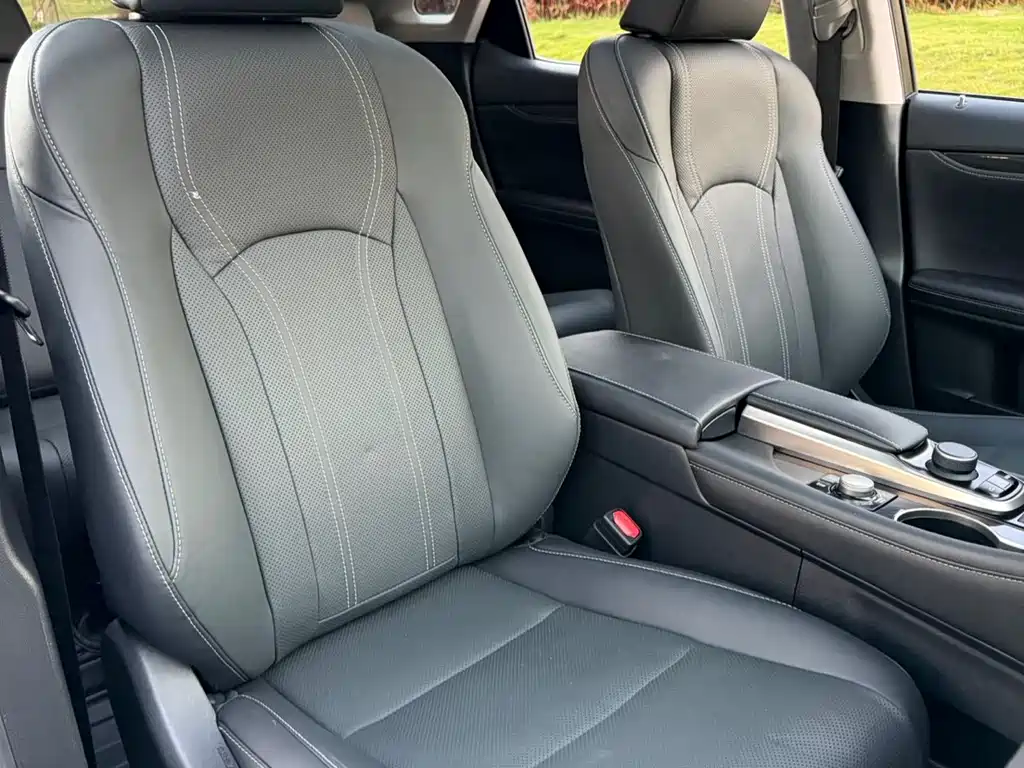 Lexus RX — миниатюра 9