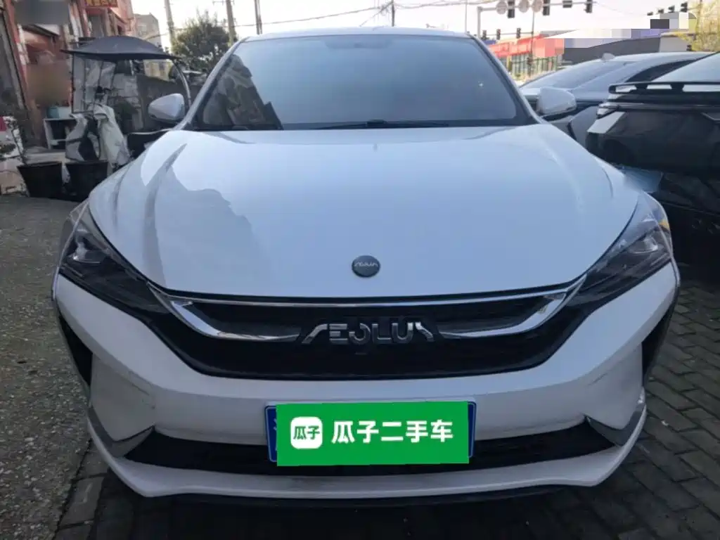 Aeolus Yixuan — миниатюра 3