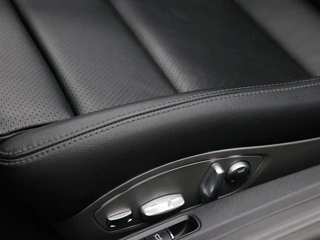 Porsche 718 2016 Boxster 2.0T