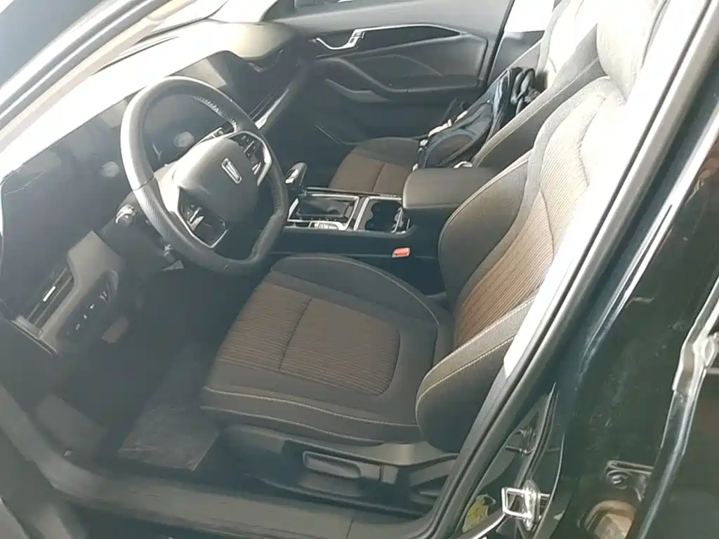 Bestune B70 — миниатюра 15