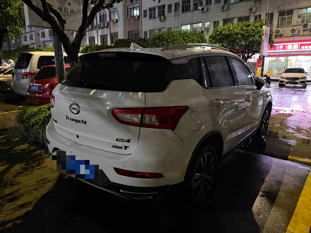 GAC TRUMPCHI GS4