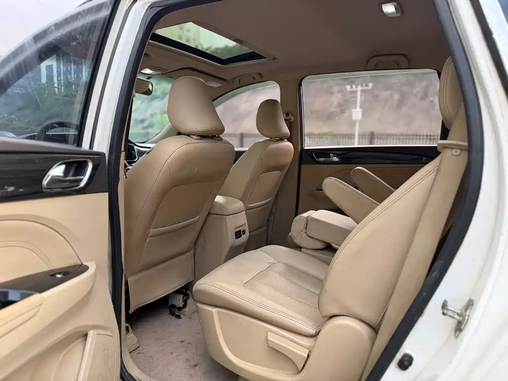 Baojun 730 — миниатюра 5