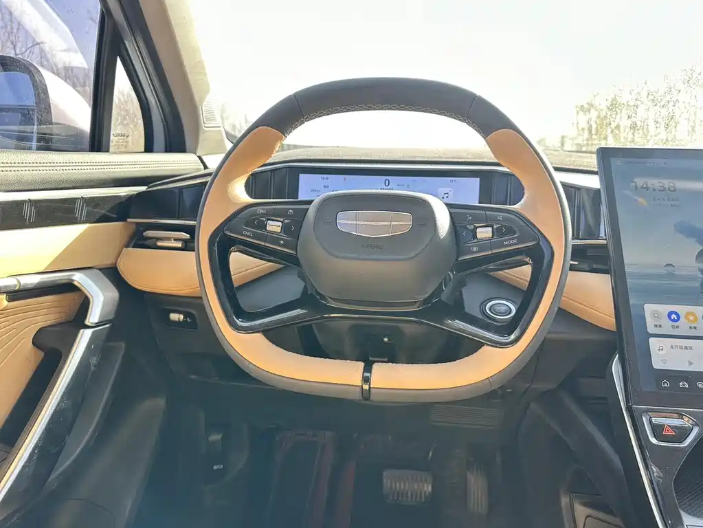 GEELY AUTOMOBILE BOYUE L