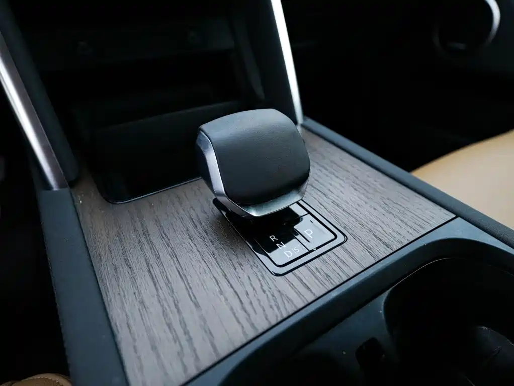 Land Rover Discovery Sport — миниатюра 16