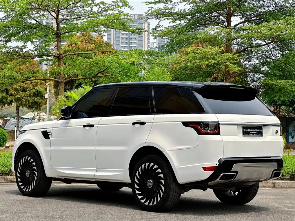 Land Rover Range Rover Sport 2014 3.0 SC V6 HSE