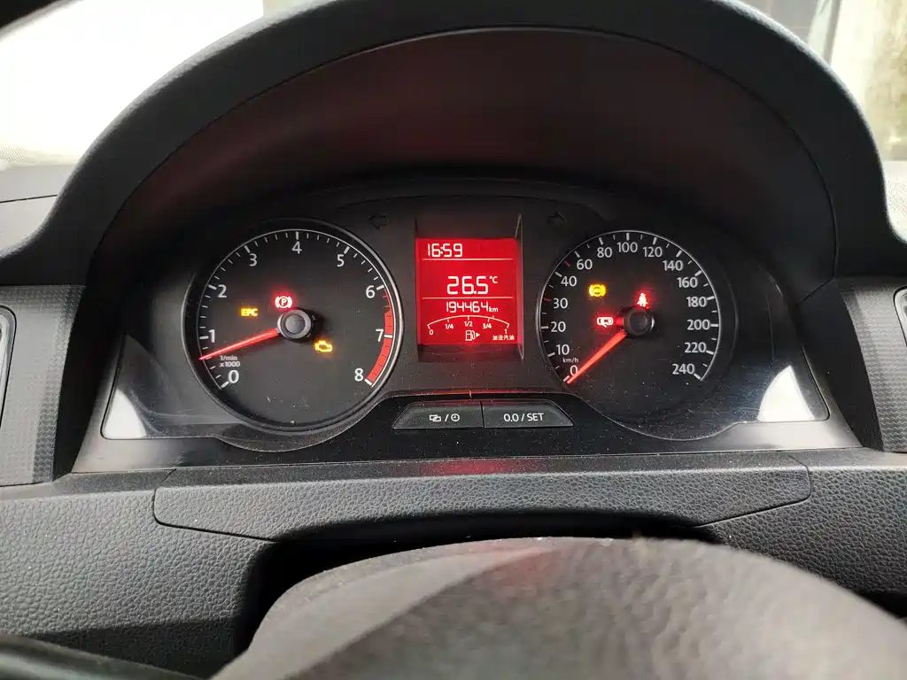 Volkswagen Santana — миниатюра 5