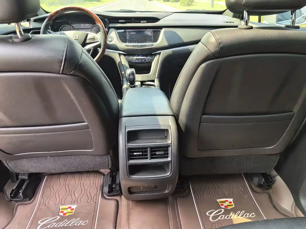 Cadillac XT5 — миниатюра 19