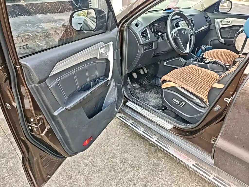 Geely Vision X6 — миниатюра 16