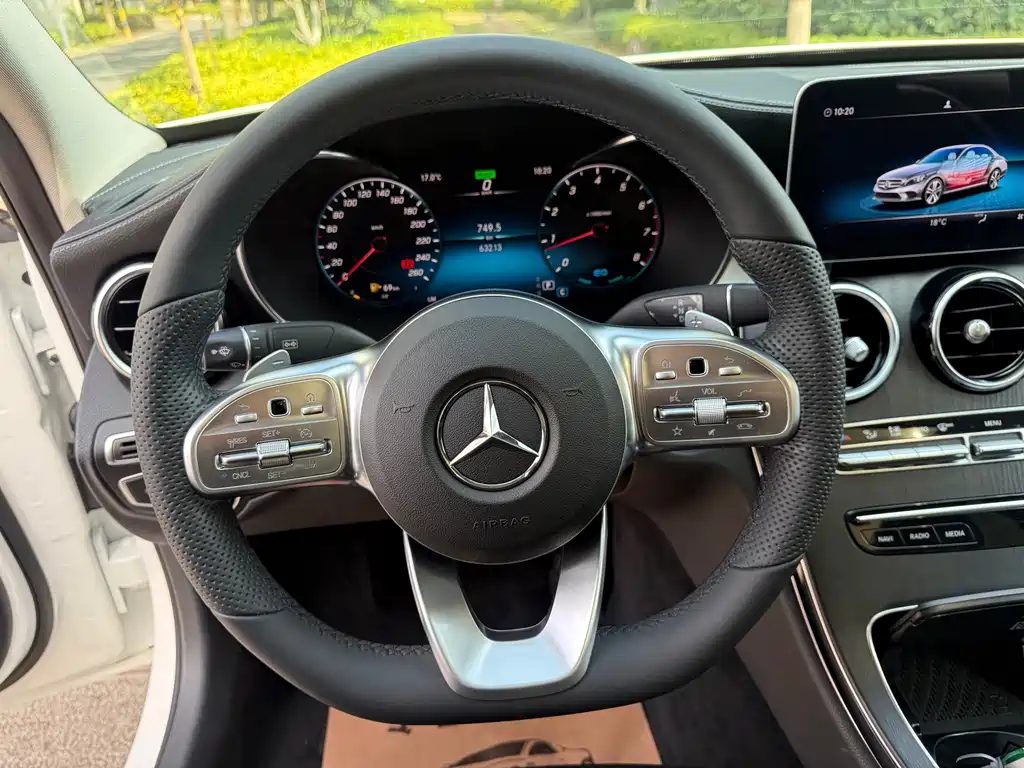 Mercedes-Benz C-Class — миниатюра 24