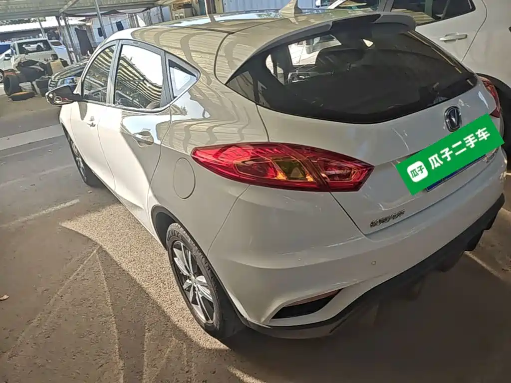 Changan Eado XT — миниатюра 5