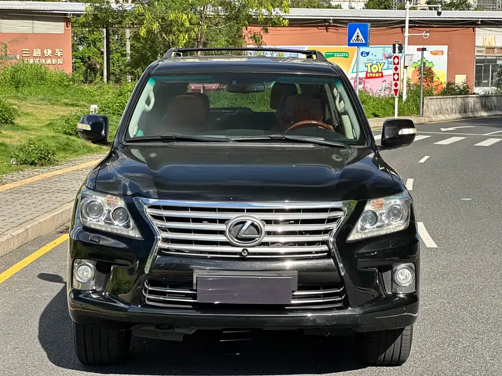 Lexus LX 2012 570