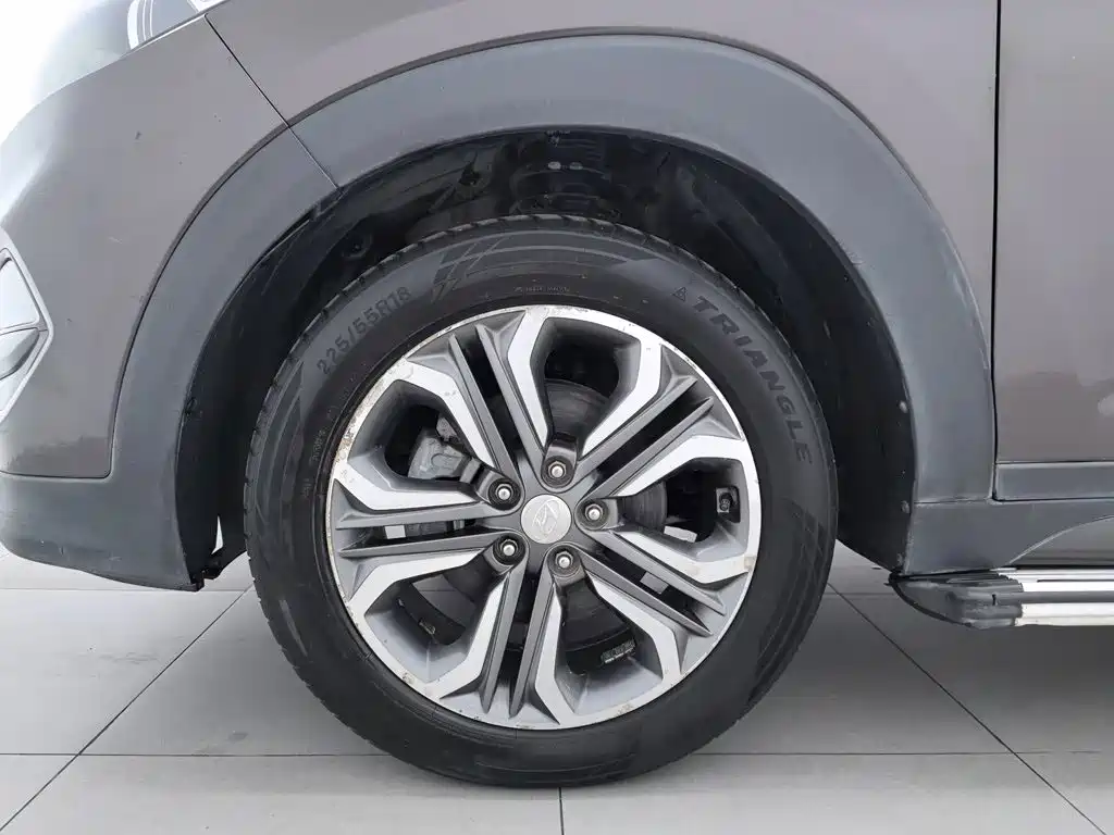 Hyundai Tucson — миниатюра 17