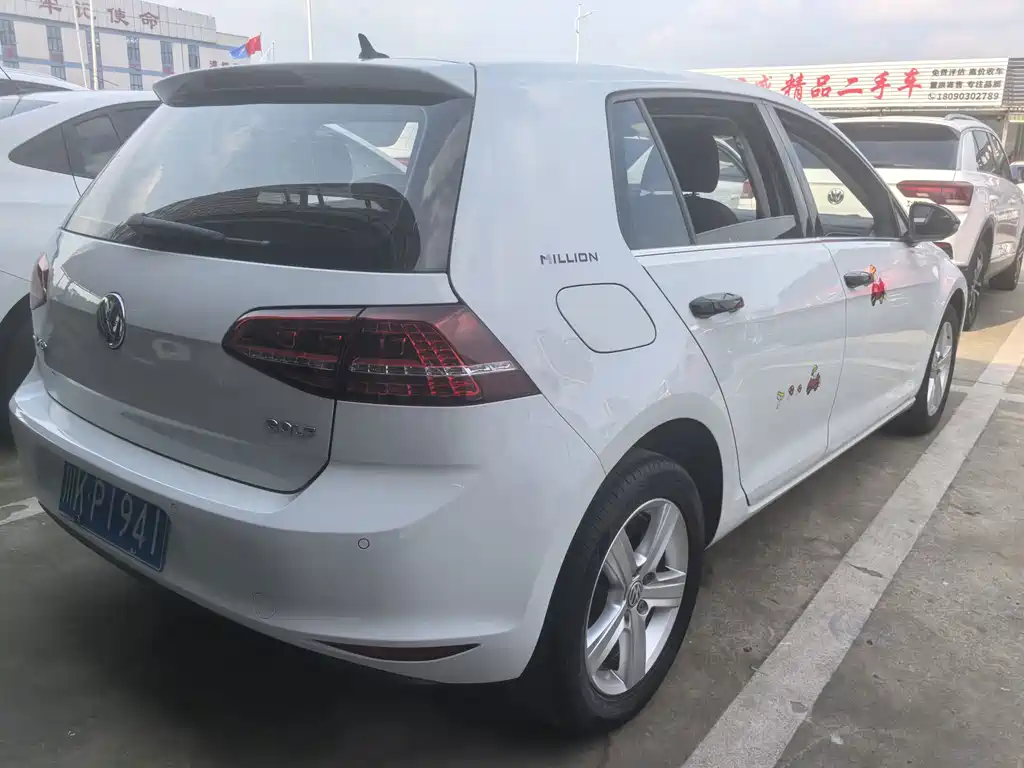 Volkswagen Golf — миниатюра 7