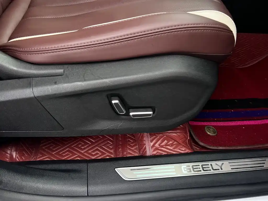 Geely Xingyue L — миниатюра 17
