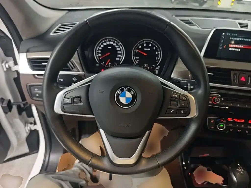 BMW X1 — миниатюра 11