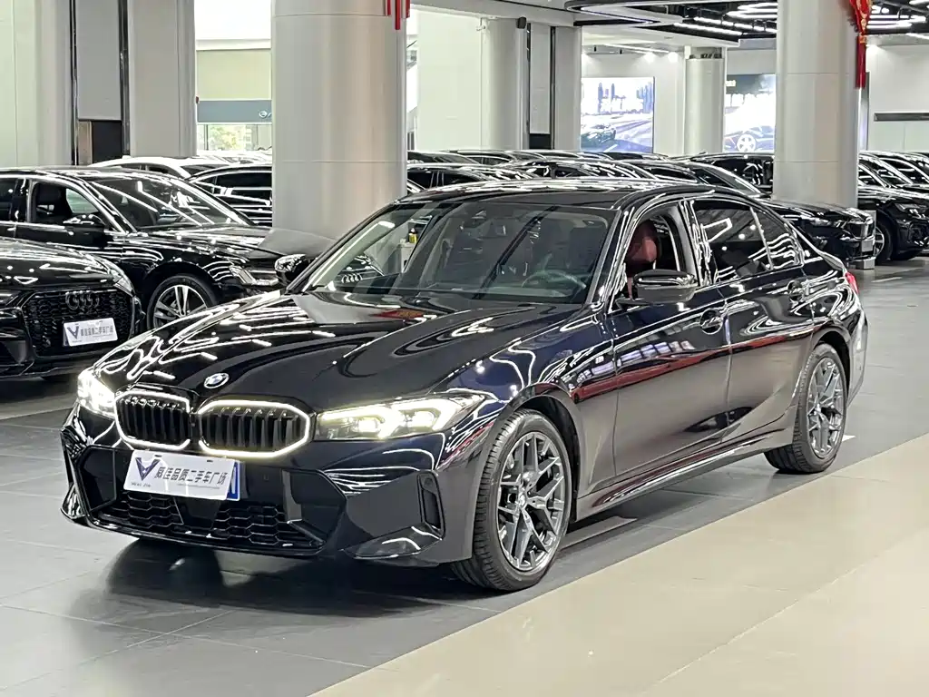 BMW 3 Series 2025