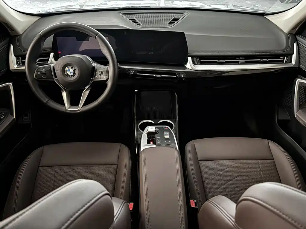 BMW X1 — миниатюра 11